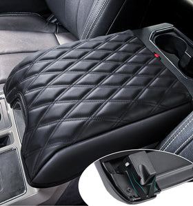 Sinvanho front packaging view showing fitted console cover and neat presentation