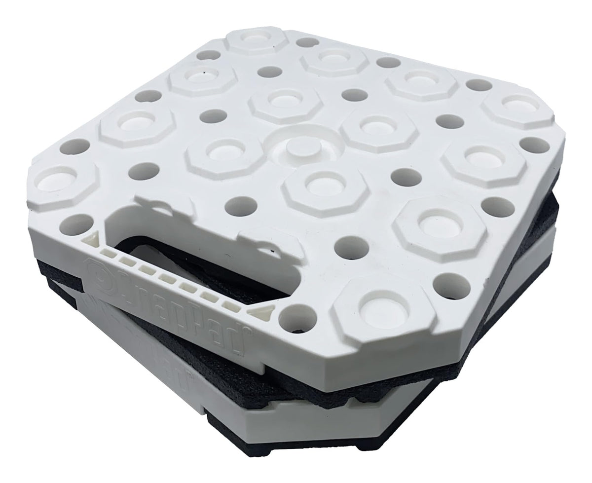 SnapPad StakPad rubber top close-up highlighting textured grip for secure jack contact
