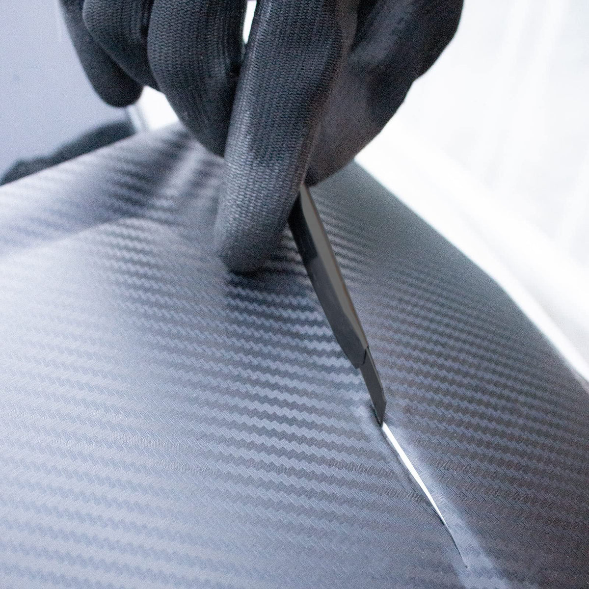 Spanno kit used during a car wrap in progress for professional results