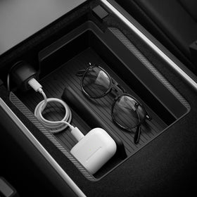 Spigen lifestyle dashboard shot illustrating integrated factory look