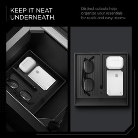 Spigen carbon fiber accent detail adds premium look and durability