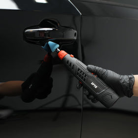 SPTA ergonomic handle grip showing comfortable control for long jobs