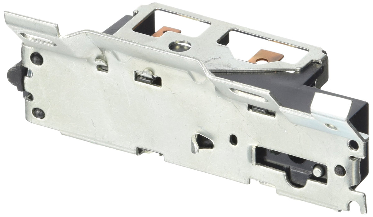 Standard Motor Products US105T wiring close-up showing connector detail for secure connections