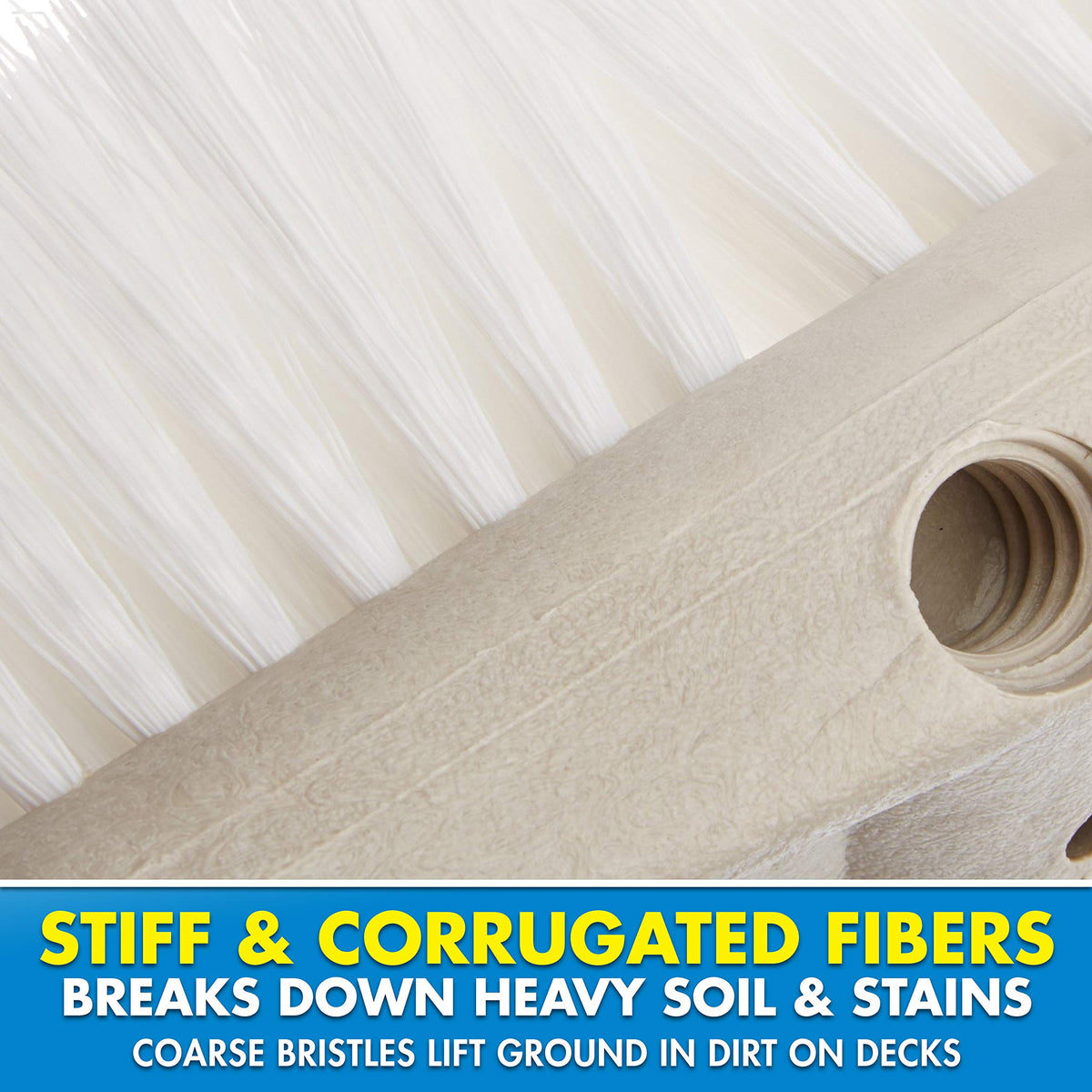 STAR BRITE brush head floating on water for easy retrieval and loss prevention