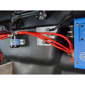 STINGER relay next to car battery showing size and scale for correct installation planning