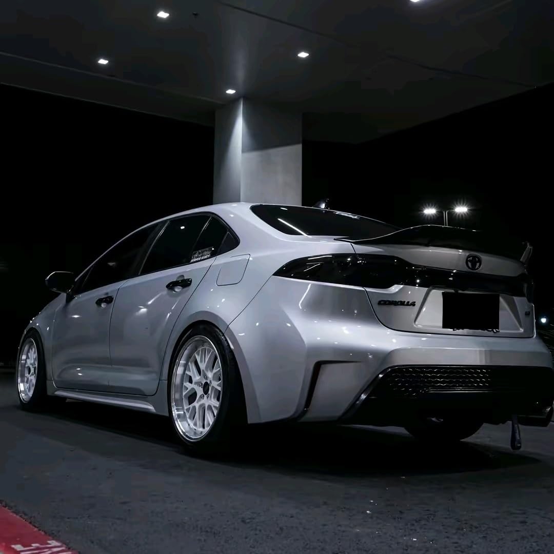 Sts.Ev01 side profile on trunk demonstrating improved rear silhouette benefit