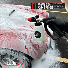 suds.lab 32 ounce canister marking visible to show capacity advantage
