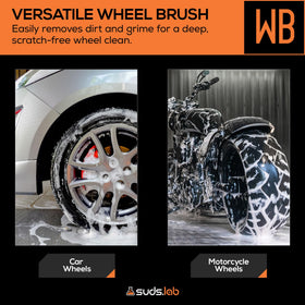 suds.lab freshly laundered brush laid flat to show machine-washable convenience