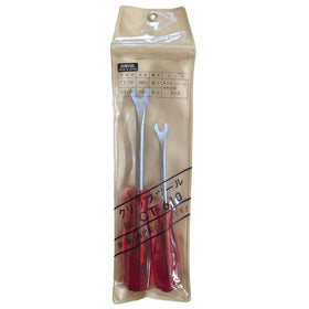 Sunflag close-up of textured red handle providing secure grip and ergonomic comfort