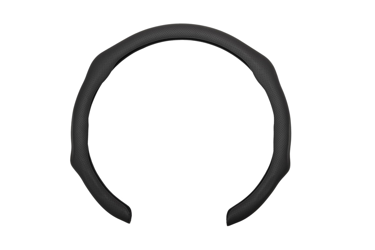 SUPEREVER Nappa leather steering wheel cover front view showing smooth texture and refined grip benefits