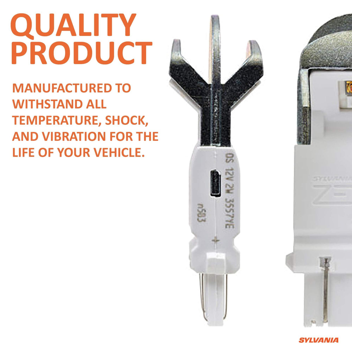 Car using SYLVANIA ZEVO amber turn signal in urban driving scenario