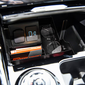 TACOBRO tray in Explorer lifestyle shot illustrating cleaner dashboard and cabin order
