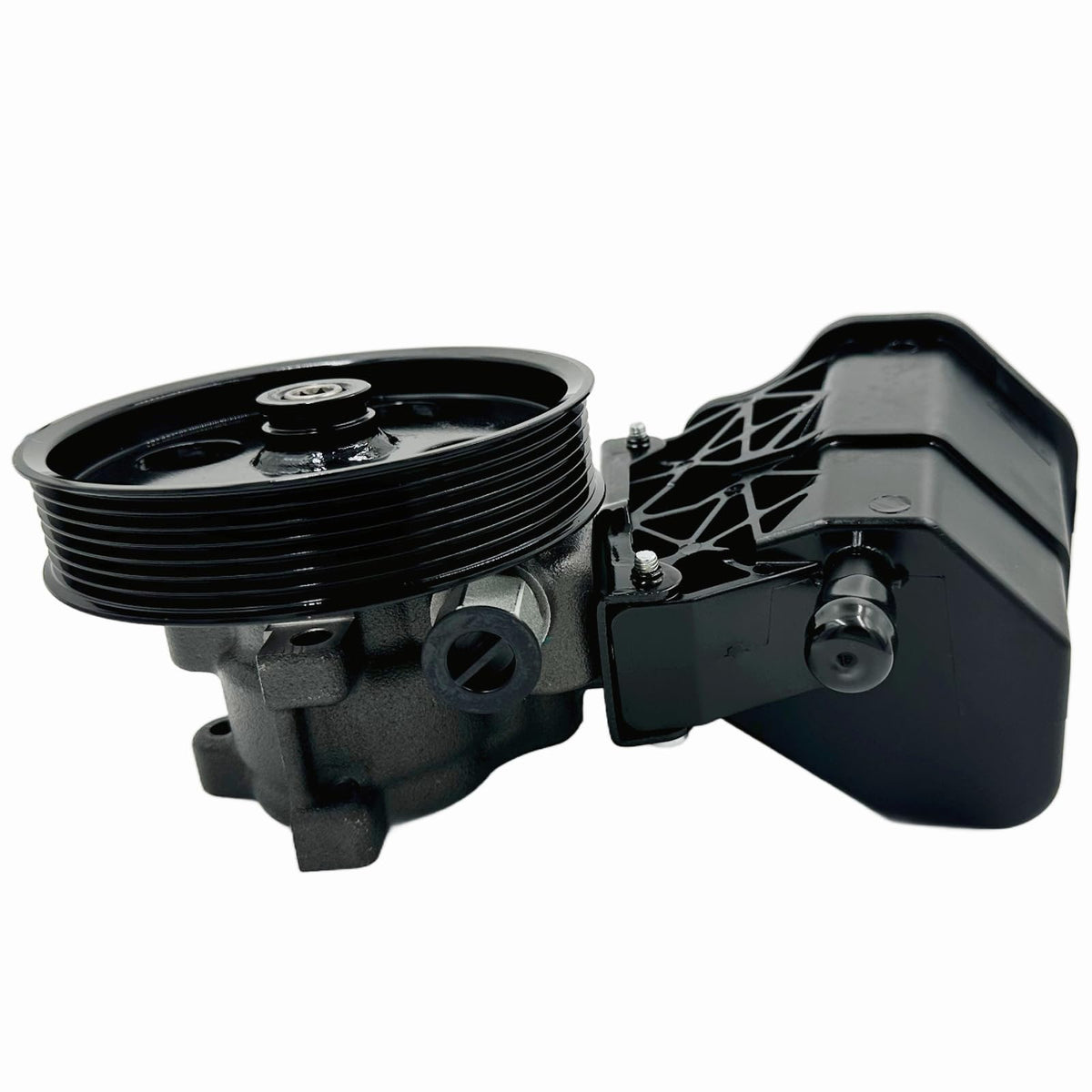 TALAMOYI close-up of pulley detail highlighting durable surface and alignment