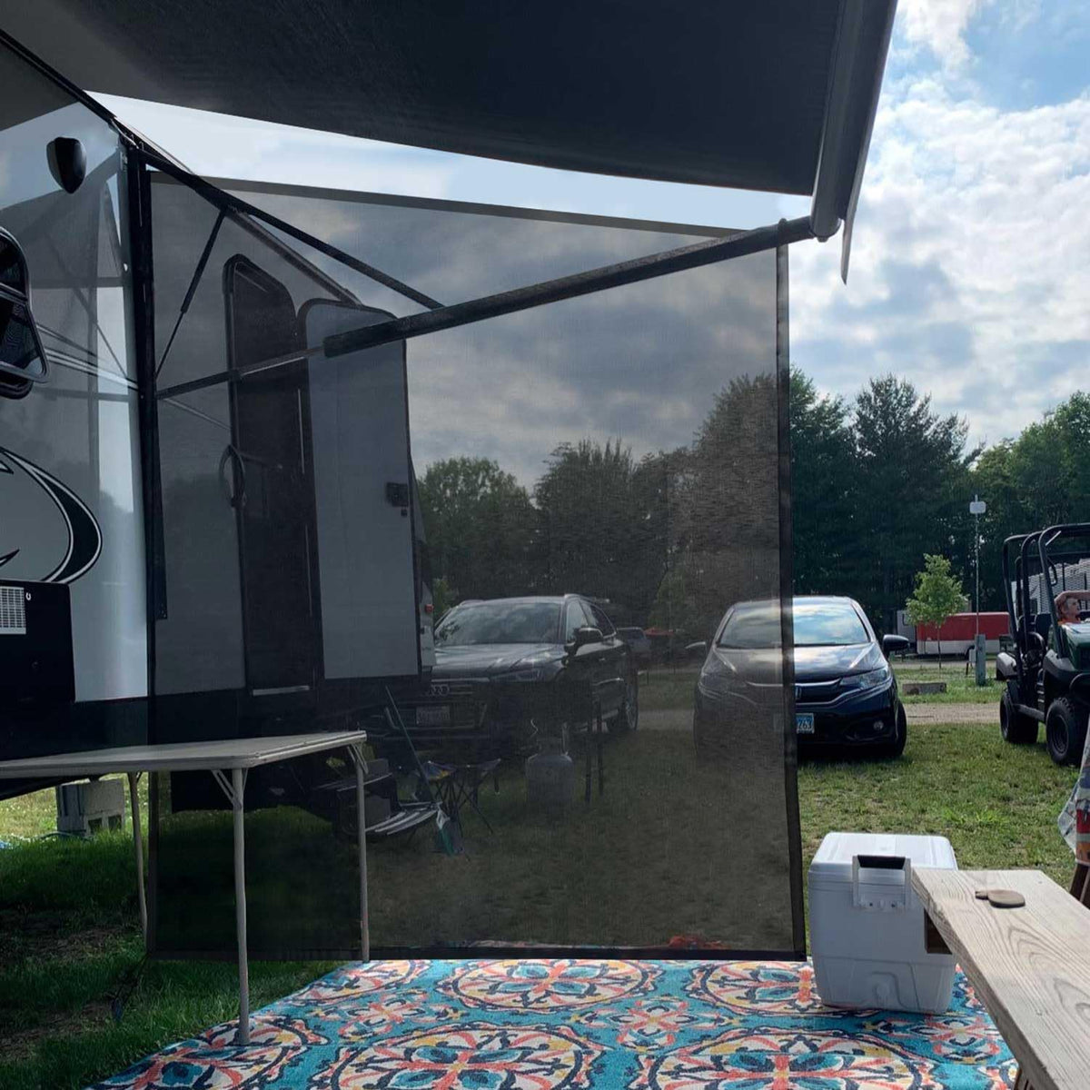 Tentproinc size comparison with person showing 7-foot extension and scale