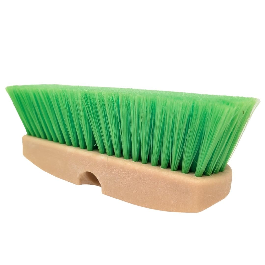 Teravan close-up of flagged bristle tips, gentle cleaning without scratching benefit