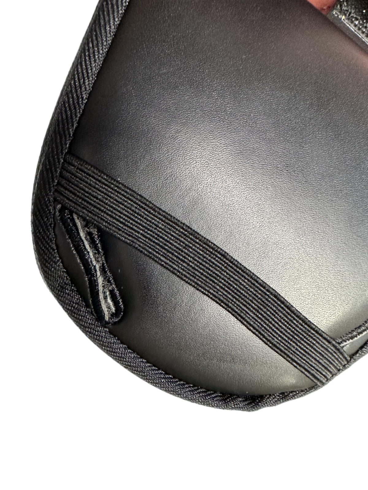 The Helmet Shop side profile showing strap compatibility, fits narrow and wide straps