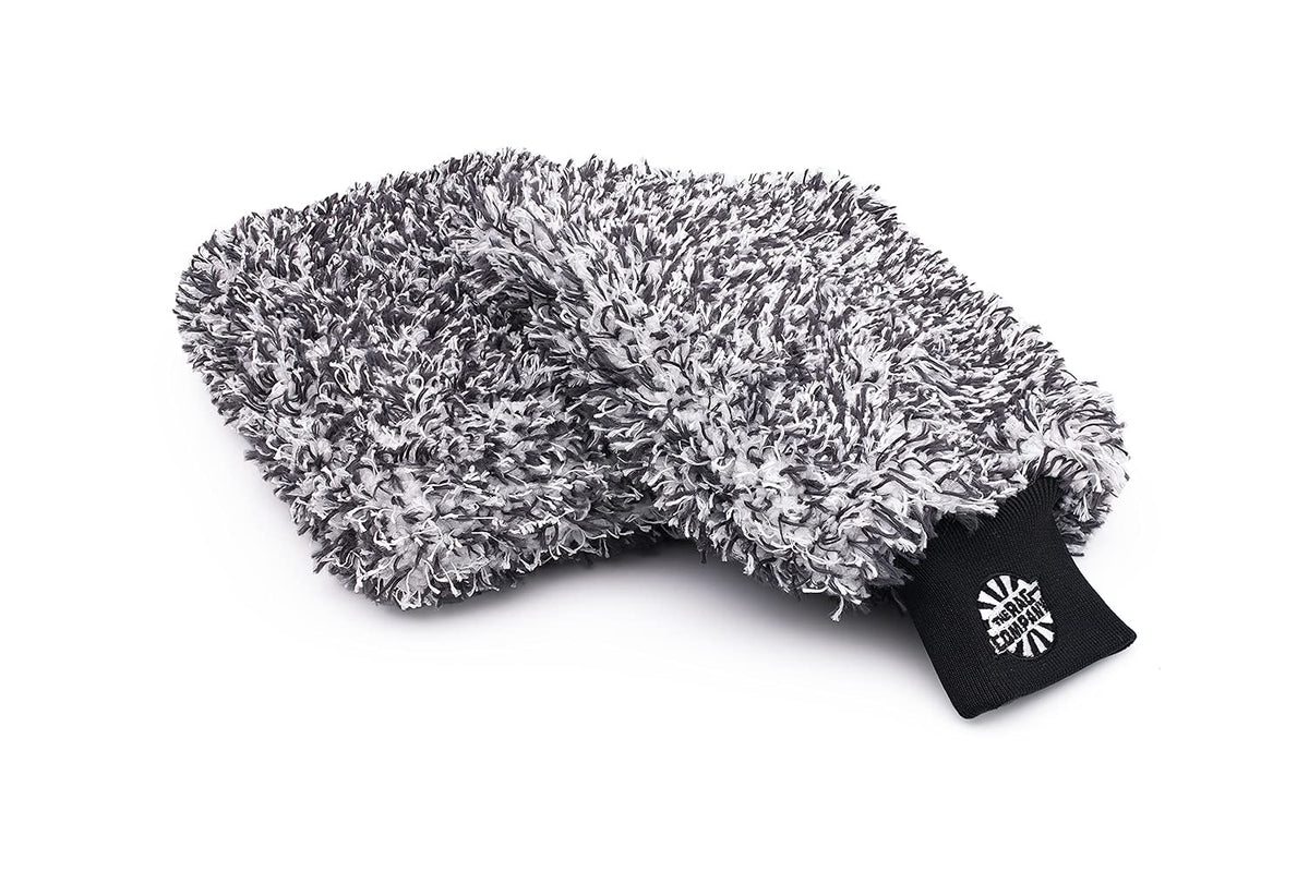 The Rag Company mitt front view showing plush pile and safe paint contact
