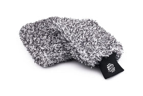 The Rag Company mitt front view showing plush pile and safe paint contact