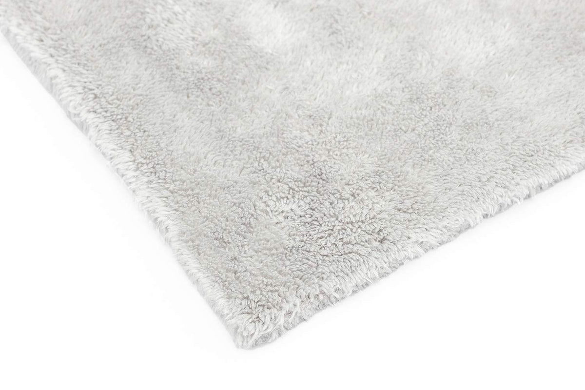 The Rag Company macro fiber texture view showing split fibers for superior pickup