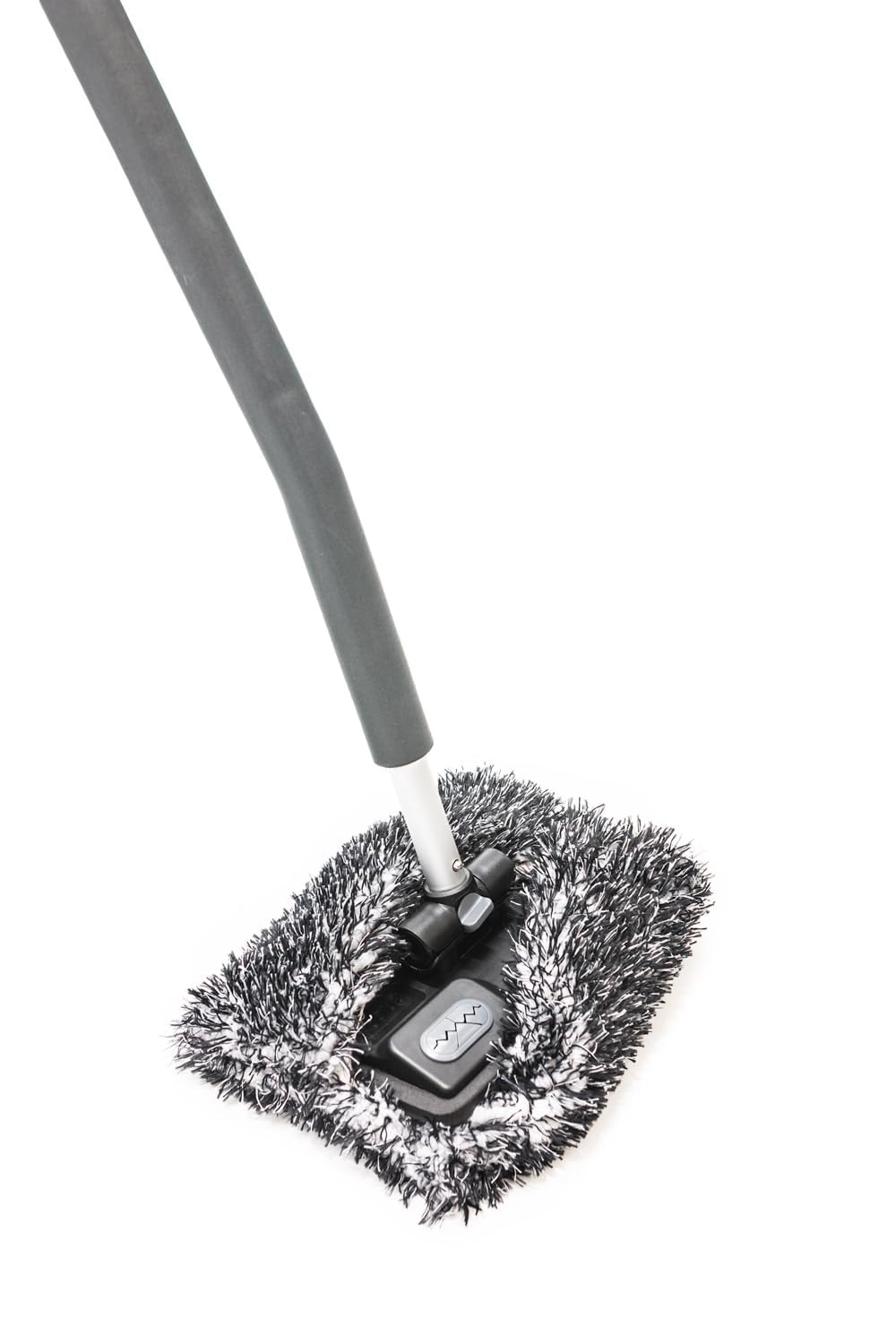 The Rag Company foam handle detail offering comfortable grip for longer washes