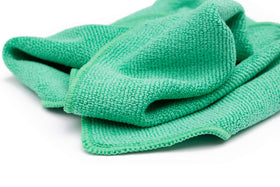 The Rag Company close-up of microfiber pile for gentle paint care
