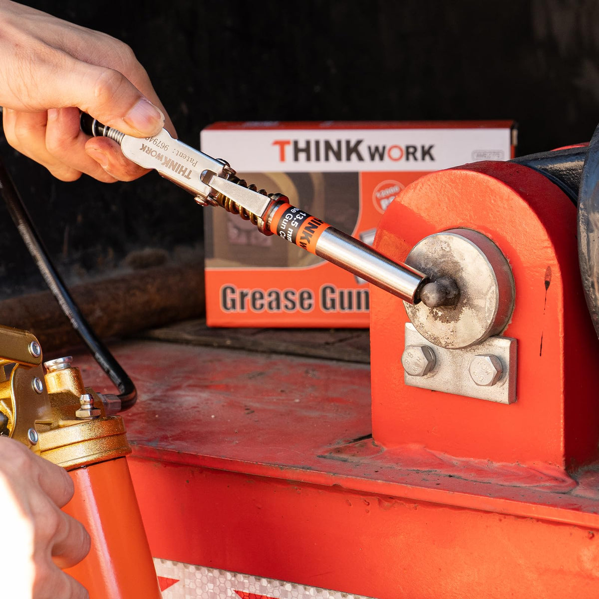THINKWORK included cleaning tool removing debris for reliable coupling performance
