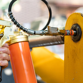 THINKWORK threaded 1/8" NPT connection detail ensures broad grease gun compatibility