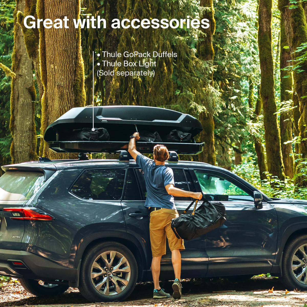 Thule Force 3 L US lifestyle beach trip pictured on car with surfboards for active use