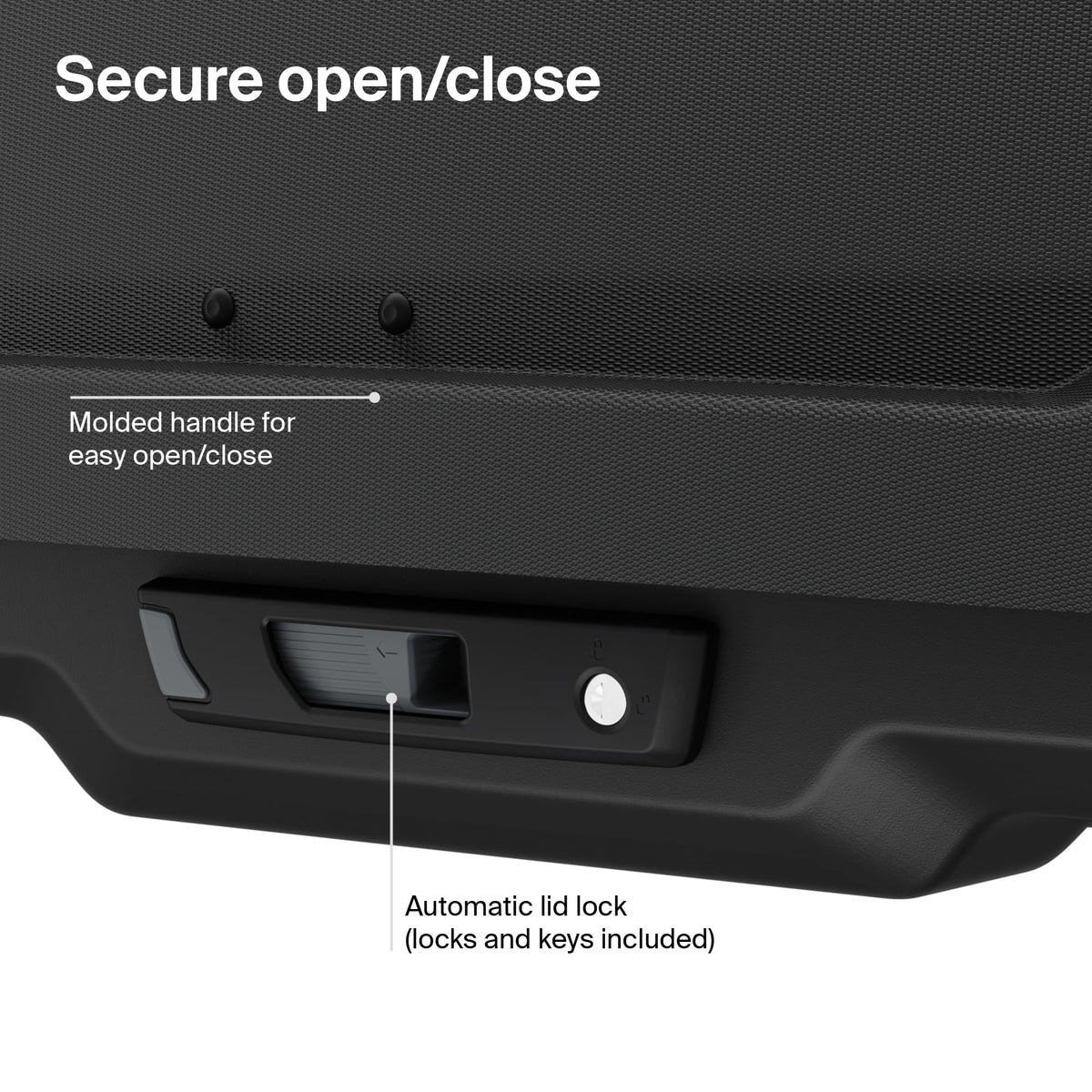 Thule Force 3 L US on compact SUV roof illustrating fit and aerodynamic benefit