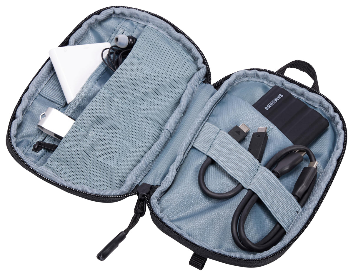 Thule Subterra PowerShuttle padding detail highlighting protective cushion and durability