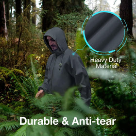 TIDEWE model wearing suit outdoors showing dry comfort during activity