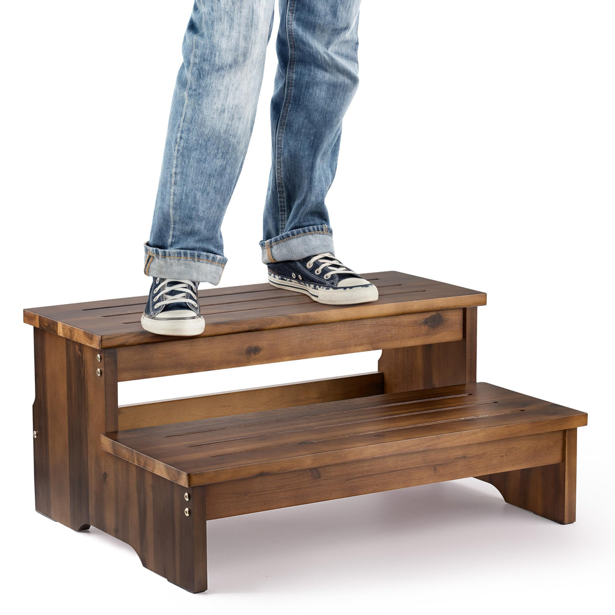 Tinamo front view full stool showing stable steps and stylish finish