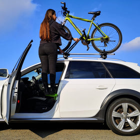 TOOENJOY step in camping scene enabling easy roof-rack access