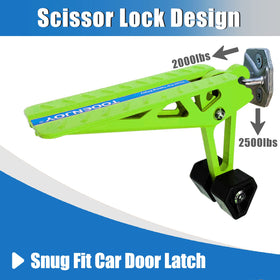 TOOENJOY step used to load a rooftop cargo box for safer loading