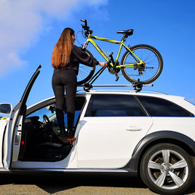 TOOENJOY used to load a kayak on roof showing practical rooftop access