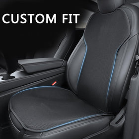 TOPABYTE interior with dog on seat showing pet hair resistance and protection