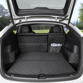Topfit trunk mat front view showing full coverage and protection
