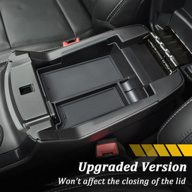 TOPINSTALL organizer in use with phone and sunglasses for quick-reach convenience