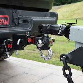 TOPTOW close-up of chrome hitch balls highlighting corrosion resistance and smooth coupler contact