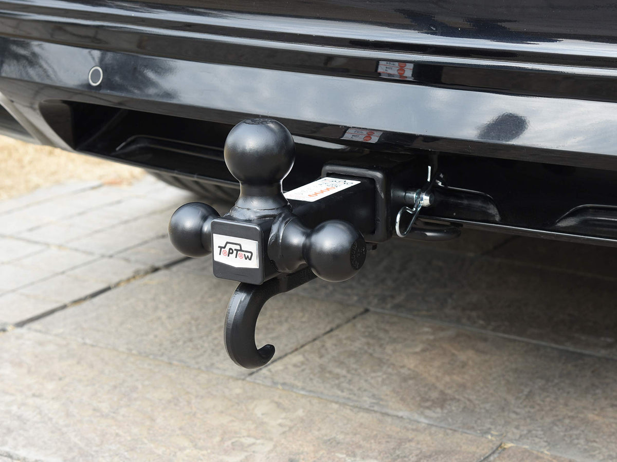 TOPTOW detailed shot of integrated hook, illustrates secure strap attachment