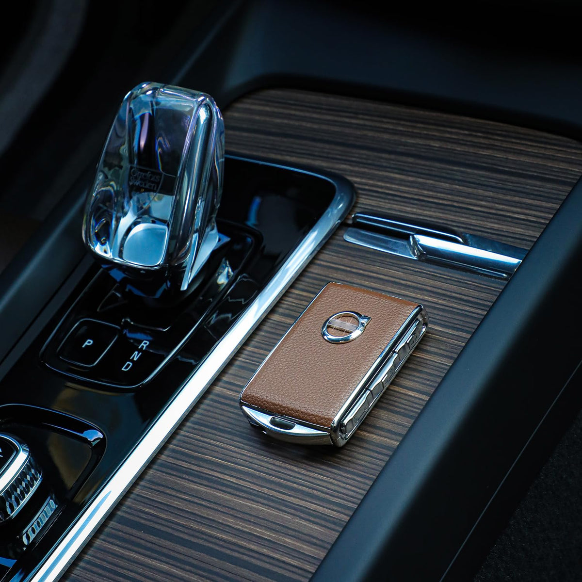 TOUPHY leather surface texture detail offering better grip and elegance
