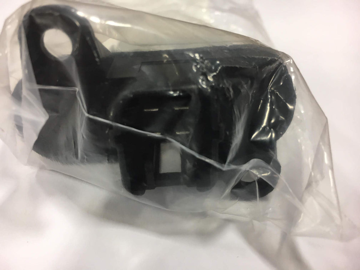 Toyota resistor terminal detail highlighting corrosion-resistant contacts for reliable performance