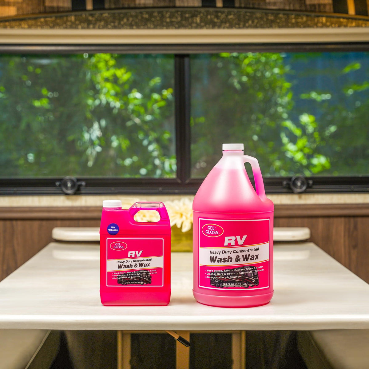 TR Gel Gloss gallon beside wash mitt showing yield per dilution and practical scale
