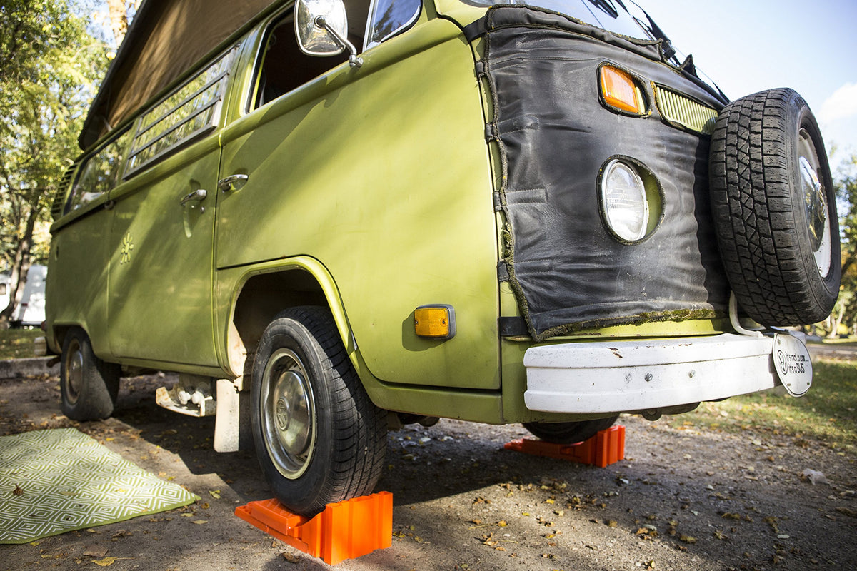 Tri-Lynx polymer texture detail highlighting durable, weather-resistant construction