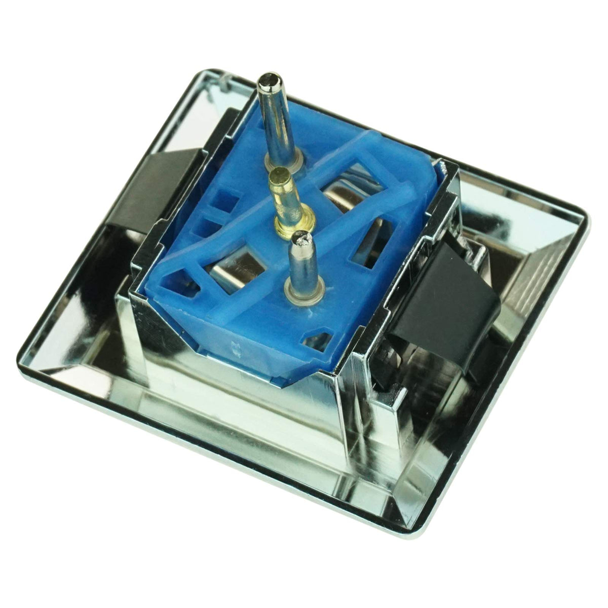 TRQ switch next to ruler showing compact dimensions and correct scale