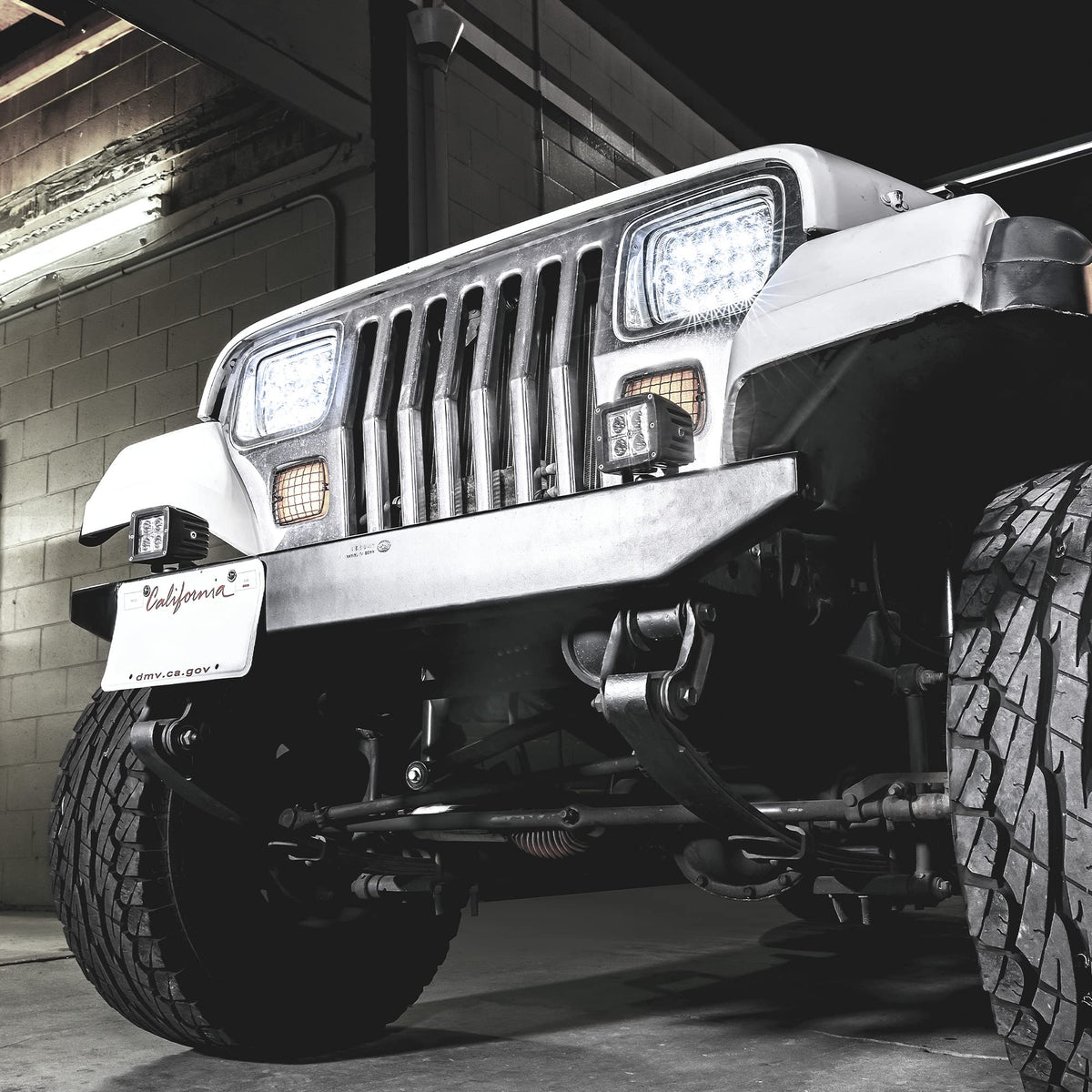 ONLINE LED STORE TRUE MODS installed on van demonstrating straightforward plug-and-play benefit