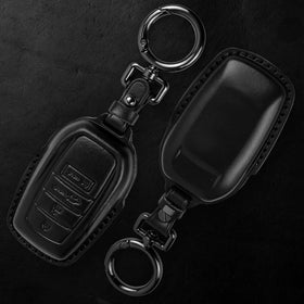 Tukellen key case in pocket showing compact size and everyday convenience