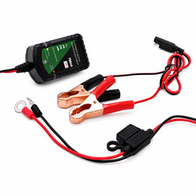 Unocho close-up LED indicators showing charging and fault feedback