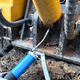 UNOYX full kit layout with hose and adapters for job readiness
