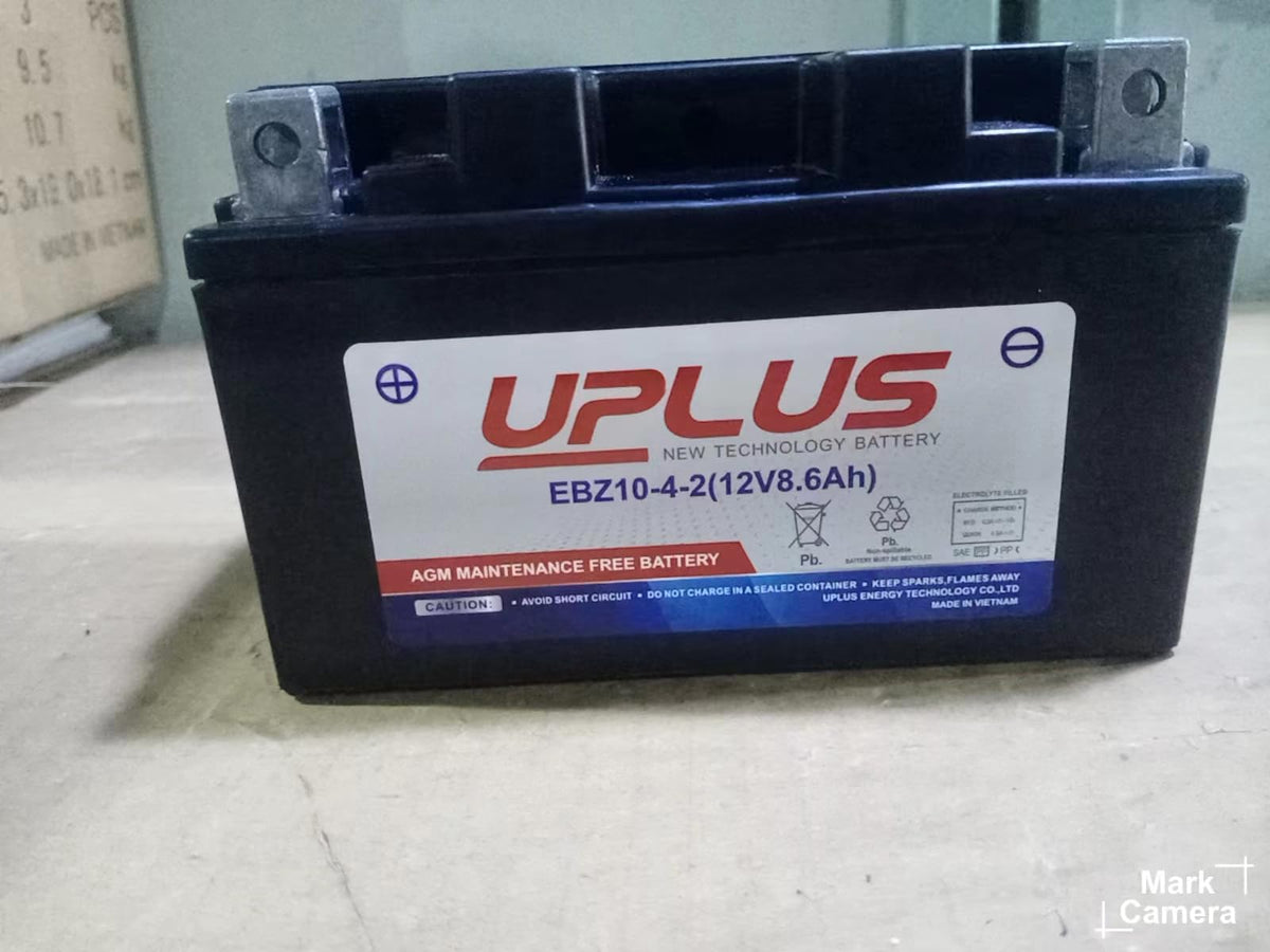 UPLUS battery top view terminals clear, enabling fast safe connections